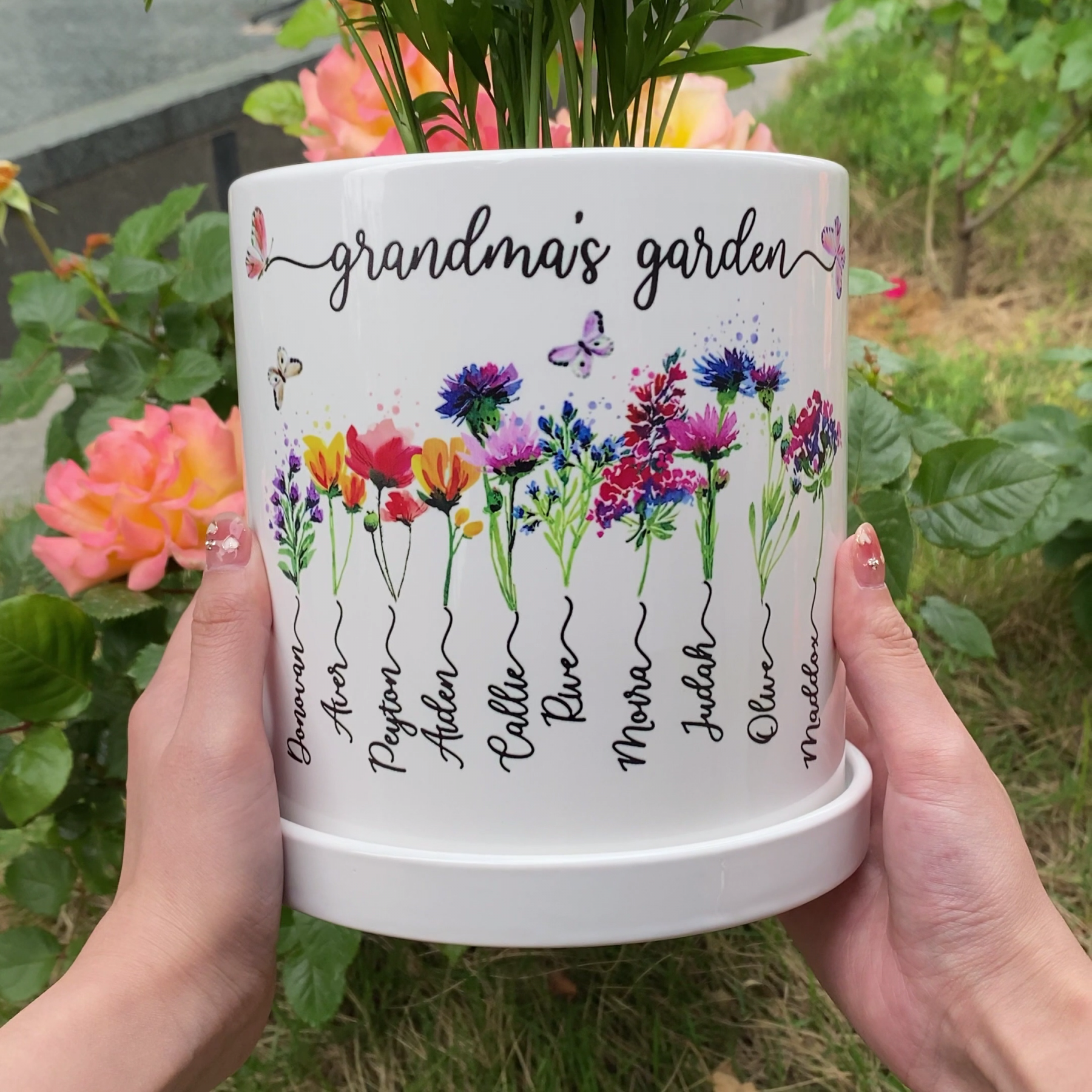 Custom Birth Month Flower Plant Pot Grandma's Garden Plant Pot Mother's Day Gift