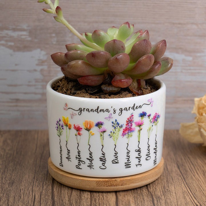 Custom Birth Month Flower Plant Pot Grandma's Garden Plant Pot Mother's Day Gift